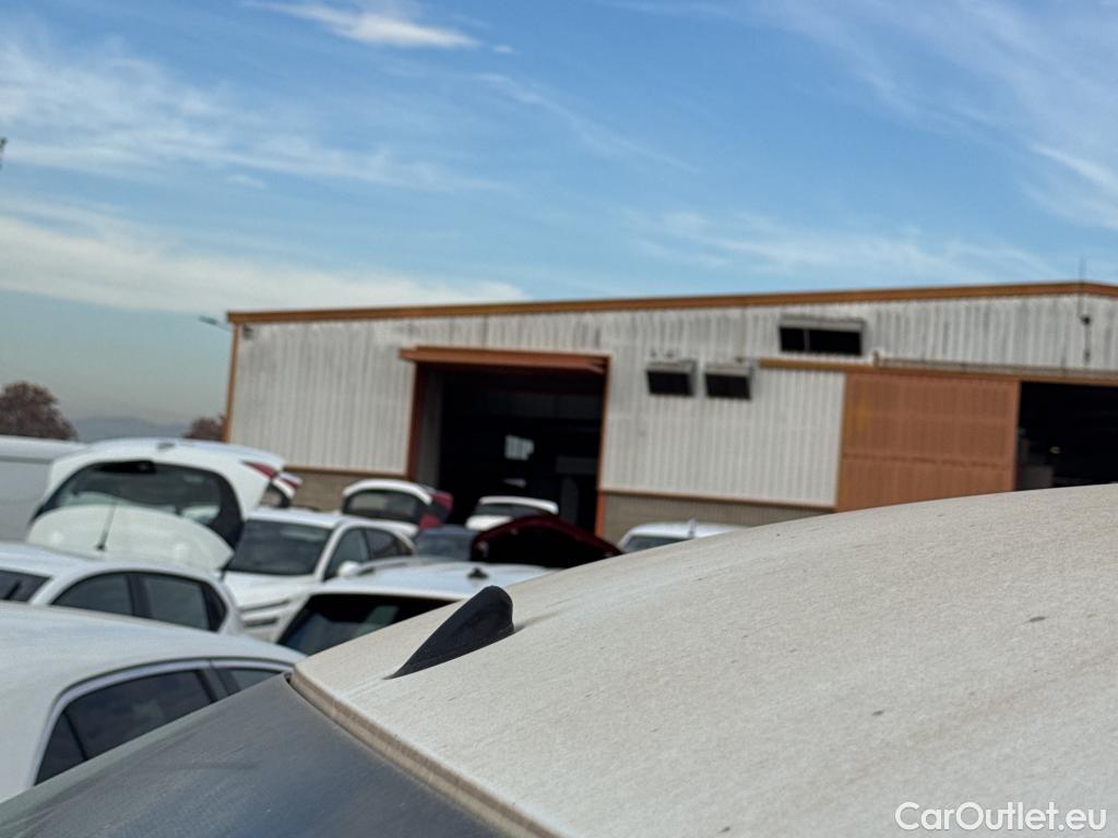  Ford  Transit Connect FORD Transit Courier / 2014 / 4P / combi Kombi 1.5 TDCi 56kW Trend #42