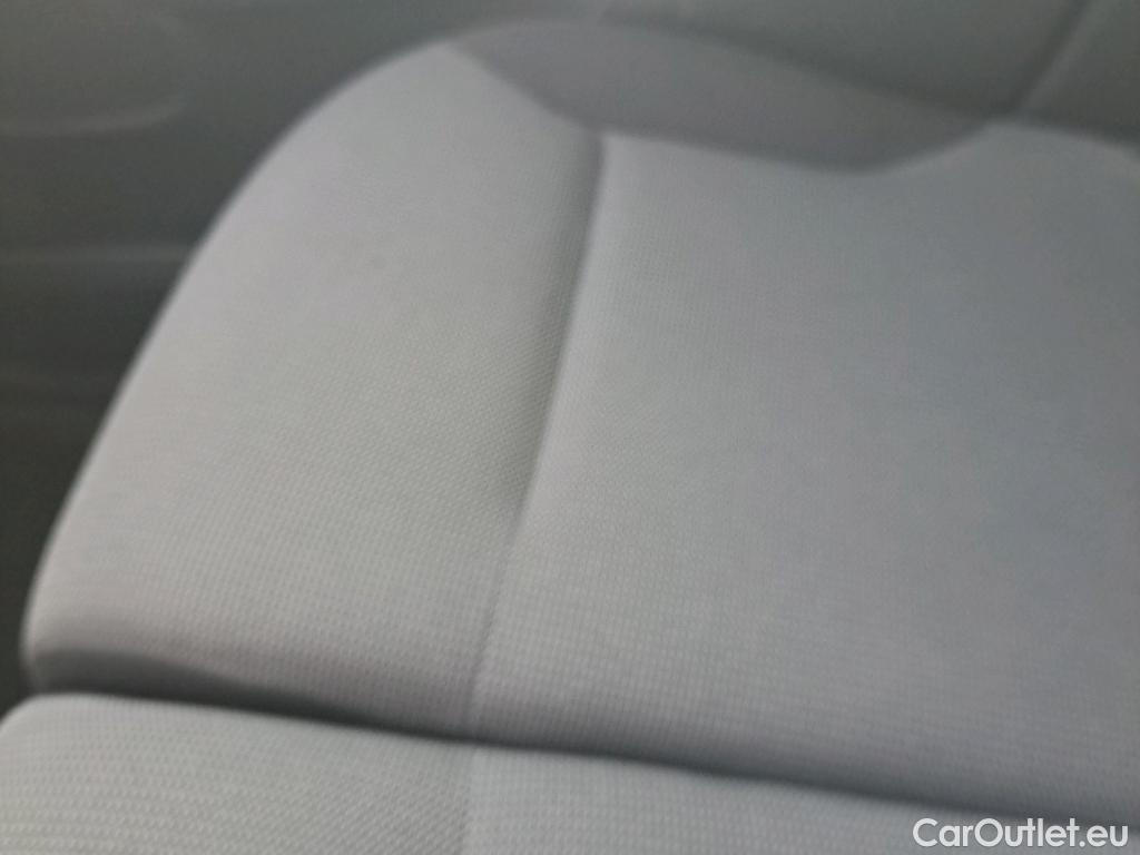  Peugeot  Partner PEUGEOT  / 2018 / 3P / furgón derivado de turismo Pro Standard 600kg BlueHDi 55kW #15