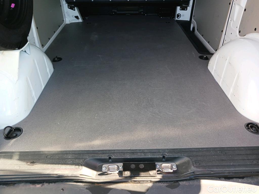  Mercedes  Vito MERCEDES-BENZ  / 2014 / 4P / furgón 114CDI AT 100kW furgón Pro compacta #33