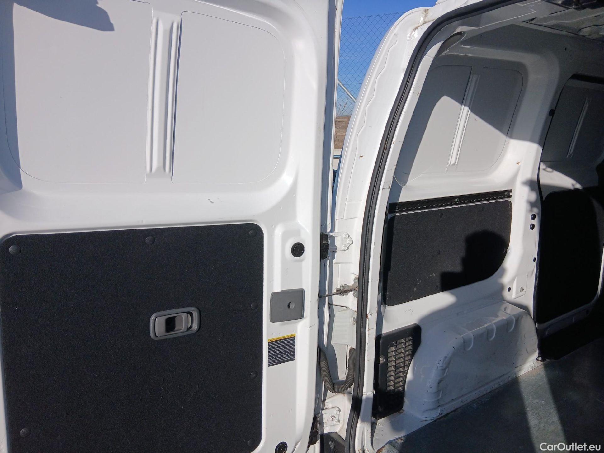  Nissan  NV200 NISSAN e- / 2009 / 5P / furgón Furgón 5p 40 kWh COMFORT #7