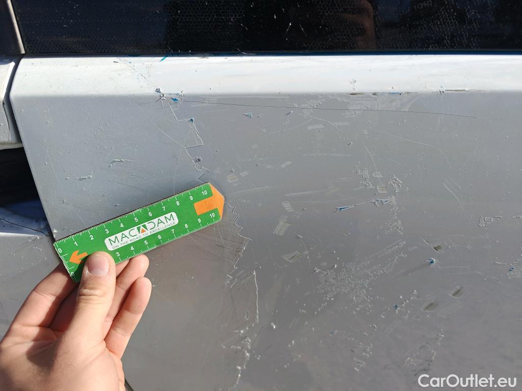  Citroen  Berlingo CITROEN  / 2018 / 4P / monovolumen compacto Talla M BlueHDi 100 S&S LIVE #31