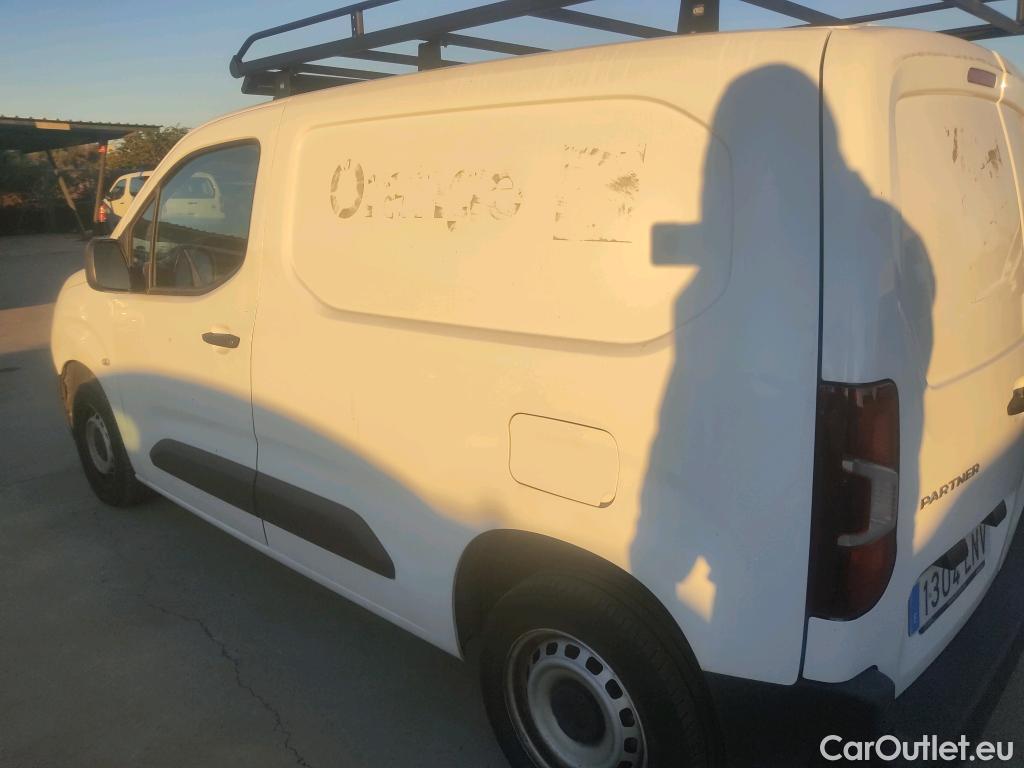  Peugeot  Partner PEUGEOT  / 2018 / 4P / furgón derivado de turismo Premium Standard 600kg BlueHDi 73kW #9