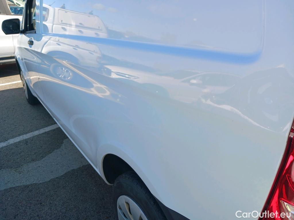  Mercedes  Vito MERCEDES-BENZ  / 2014 / 4P / furgón 114CDI AT 100kW furgón Pro compacta #38