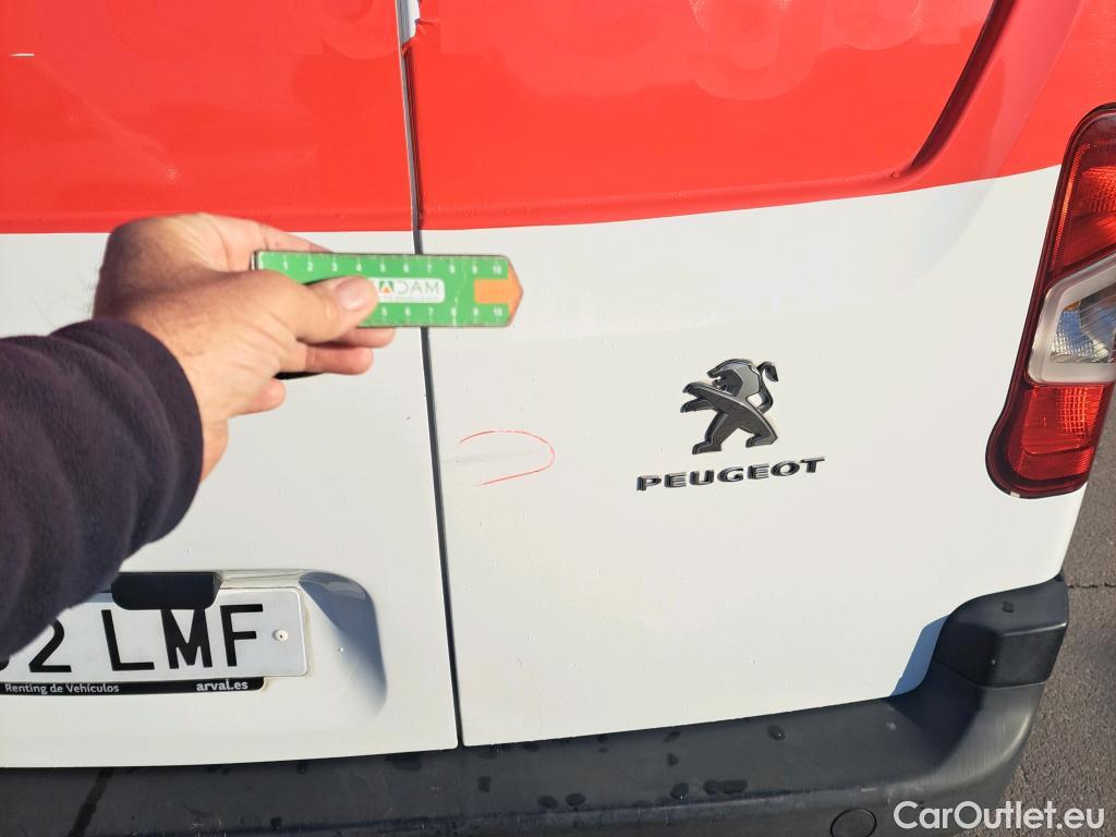  Peugeot  Partner PEUGEOT  / 2018 / 3P / furgón derivado de turismo Pro Standard 600kg BlueHDi 55kW #25