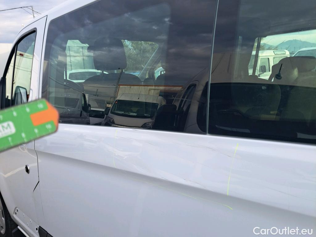  Ford  Transit FORD  Custom / 2012 / 4P / combi Kombi 2.0 TDCI 125kW 320 L1 Trend #53