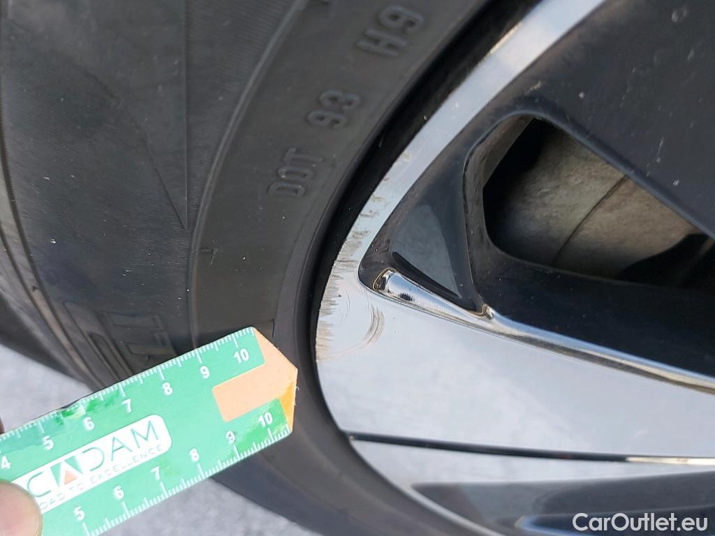  Volvo  XC 40 VOLVO XC40 / 2017 / 5P / todoterreno 1.5 T5 Twin Recharge Inscription Ex Auto #5