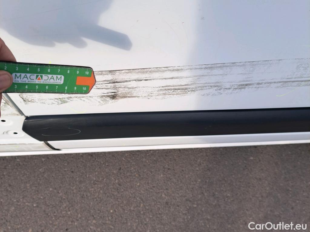  Ford  Transit FORD  Custom / 2012 / 4P / combi Kombi 2.0 TDCI 125kW 320 L1 Trend #16