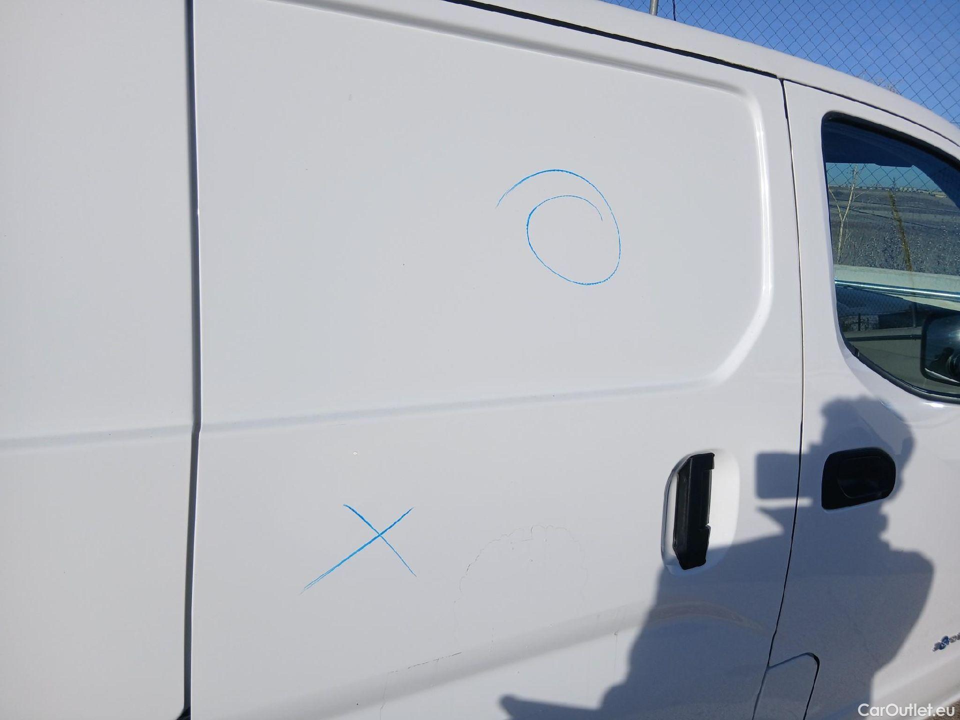  Nissan  NV200 NISSAN e- / 2009 / 5P / furgón Furgón 5p 40 kWh COMFORT #32