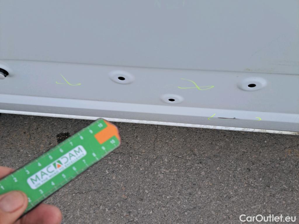  Ford  Transit FORD  Custom / 2012 / 4P / combi Kombi 2.0 TDCI 125kW 320 L1 Trend #35