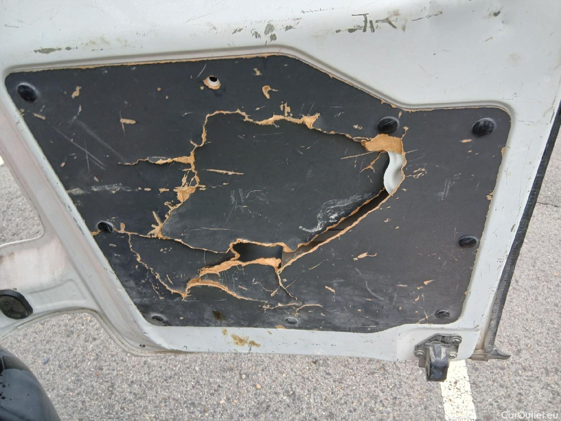  Opel  Vivaro OPEL  / 2019 / 4P / furgón 1.5 Diésel 74kW (100CV) M Std Express (AC) #33