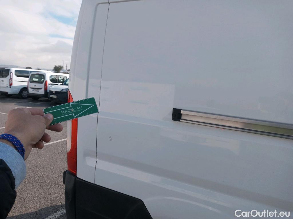  Peugeot  Boxer PEUGEOT  / 2014 / 4P / furgón Pack 335 L3 H2 BHDI 103kW (140CV) S&S #38