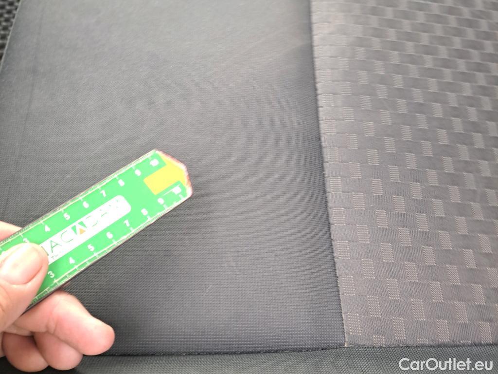  Ford  Transit FORD  Custom / 2012 / 4P / combi Kombi 2.0 TDCI 125kW 320 L1 Trend #33