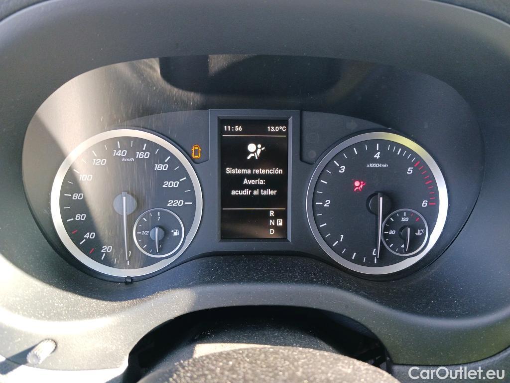  Mercedes  Vito MERCEDES-BENZ  / 2014 / 4P / furgón 114CDI AT 100kW furgón Pro compacta #36