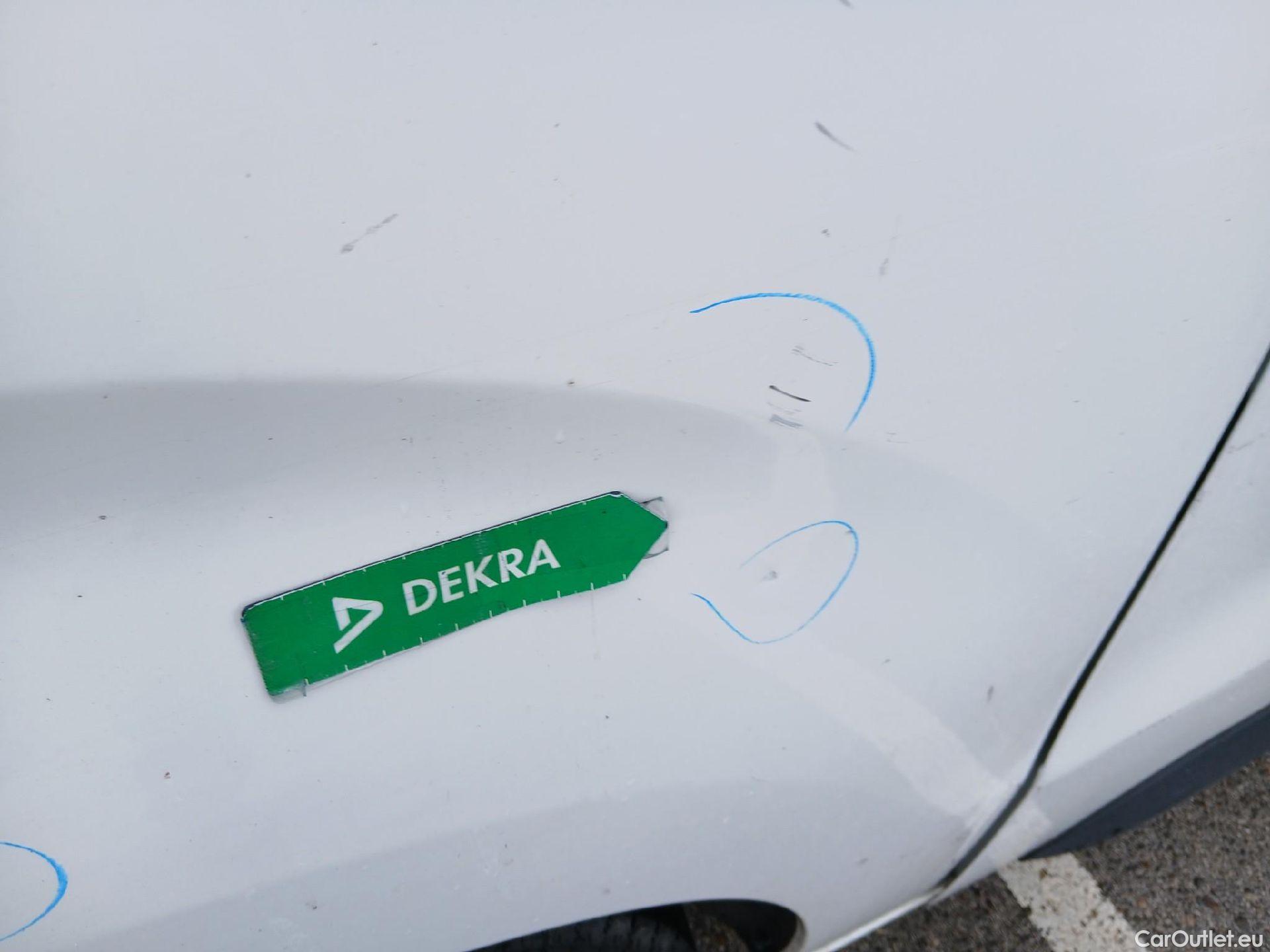  Opel  Vivaro OPEL  / 2019 / 4P / furgón 1.5 Diésel 74kW (100CV) M Std Express (AC) #44