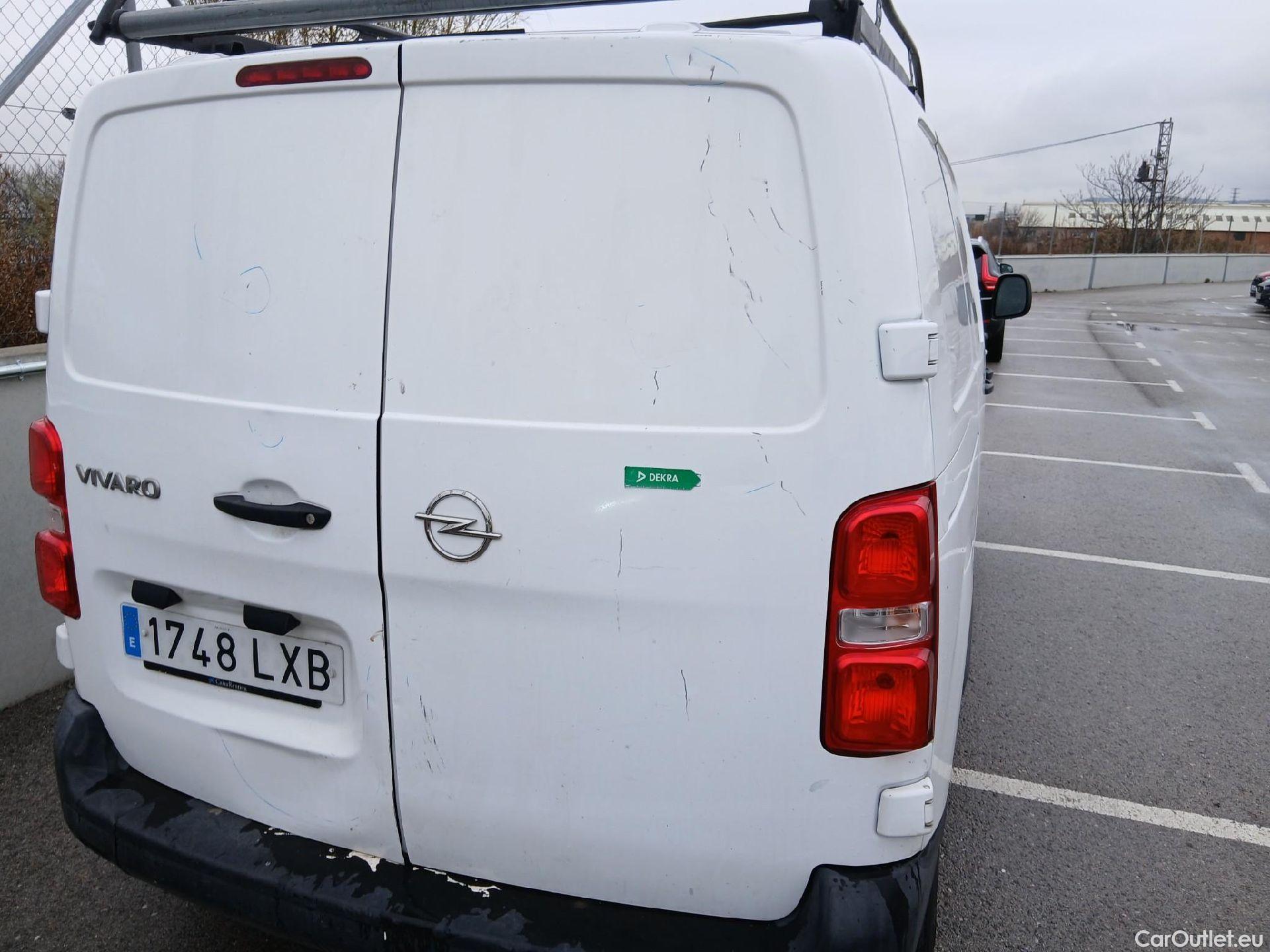  Opel  Vivaro OPEL  / 2019 / 4P / furgón 1.5 Diésel 74kW (100CV) M Std Express (AC) #30