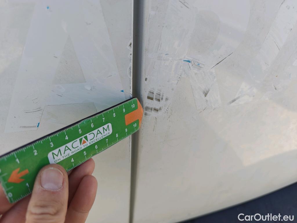  Citroen  Berlingo CITROEN  / 2018 / 4P / monovolumen compacto Talla M BlueHDi 100 S&S LIVE #37