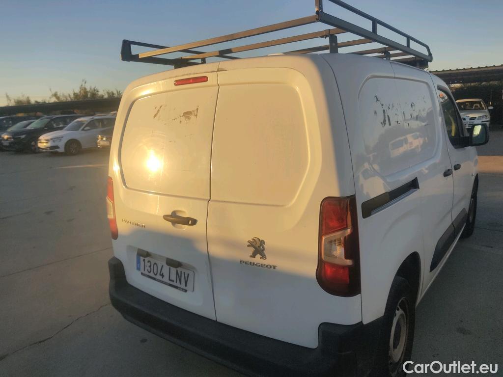  Peugeot  Partner PEUGEOT  / 2018 / 4P / furgón derivado de turismo Premium Standard 600kg BlueHDi 73kW #7