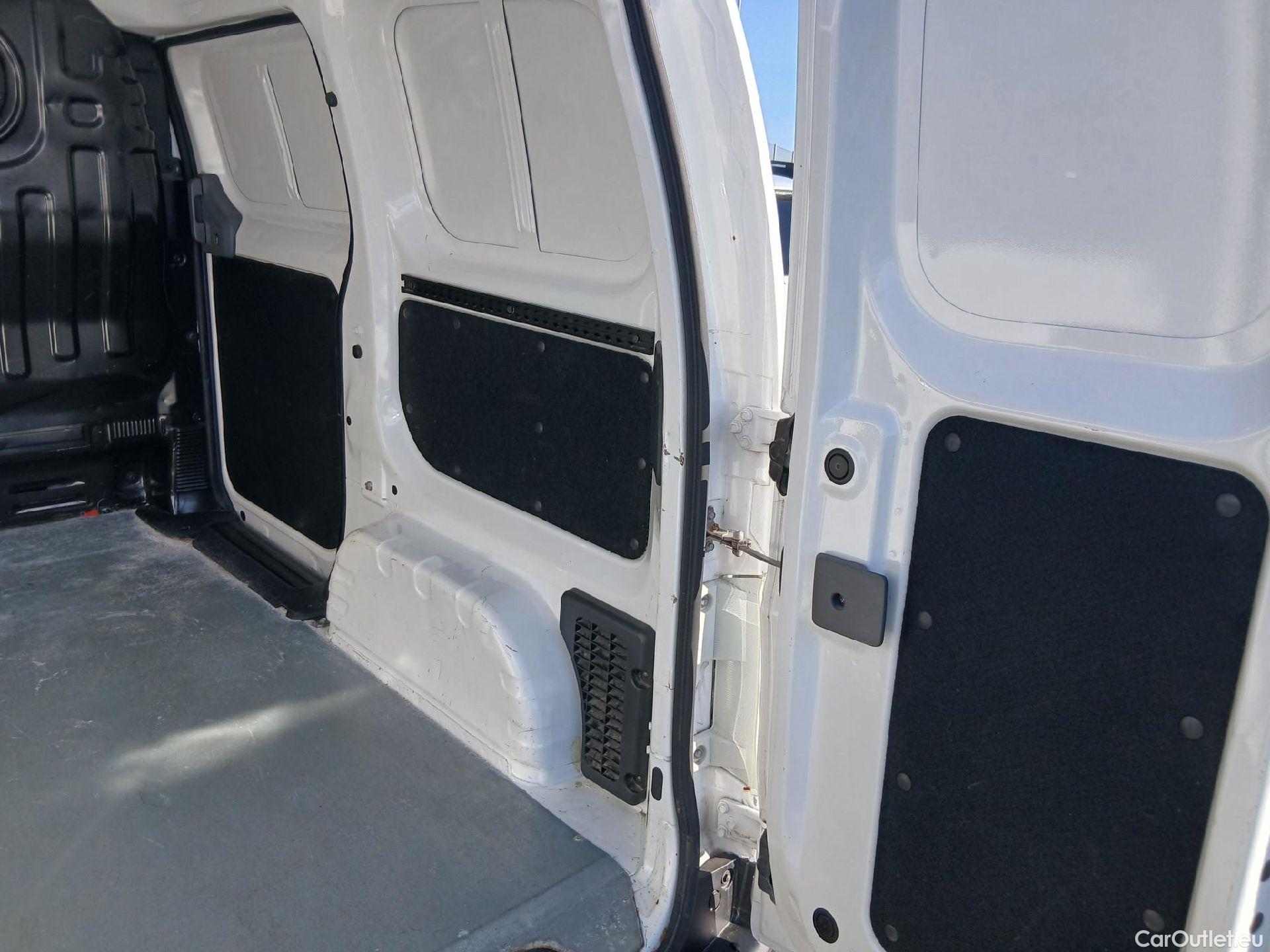  Nissan  NV200 NISSAN e- / 2009 / 5P / furgón Furgón 5p 40 kWh COMFORT #8