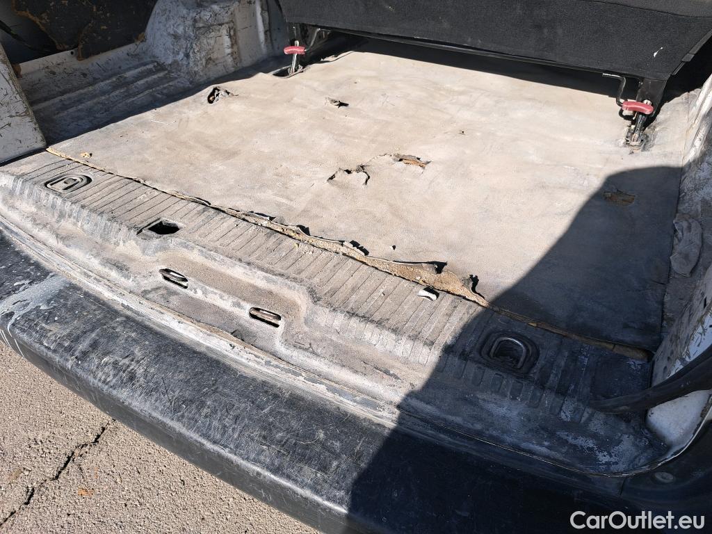  Citroen  Jumpy CITROEN  / 2016 / 4P / combi Combi Talla XL BlueHDi 120 S&S Confort #62