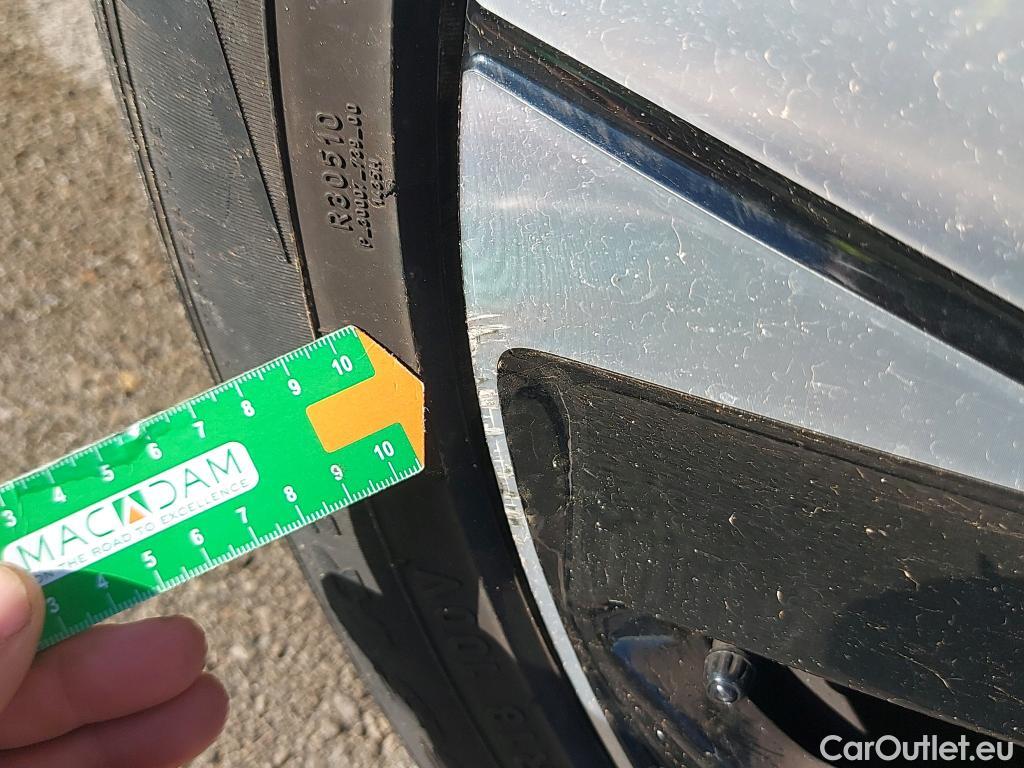  Volvo  XC 40 VOLVO XC40 / 2017 / 5P / todoterreno 1.5 T5 Twin Recharge Inscription Ex Auto #8