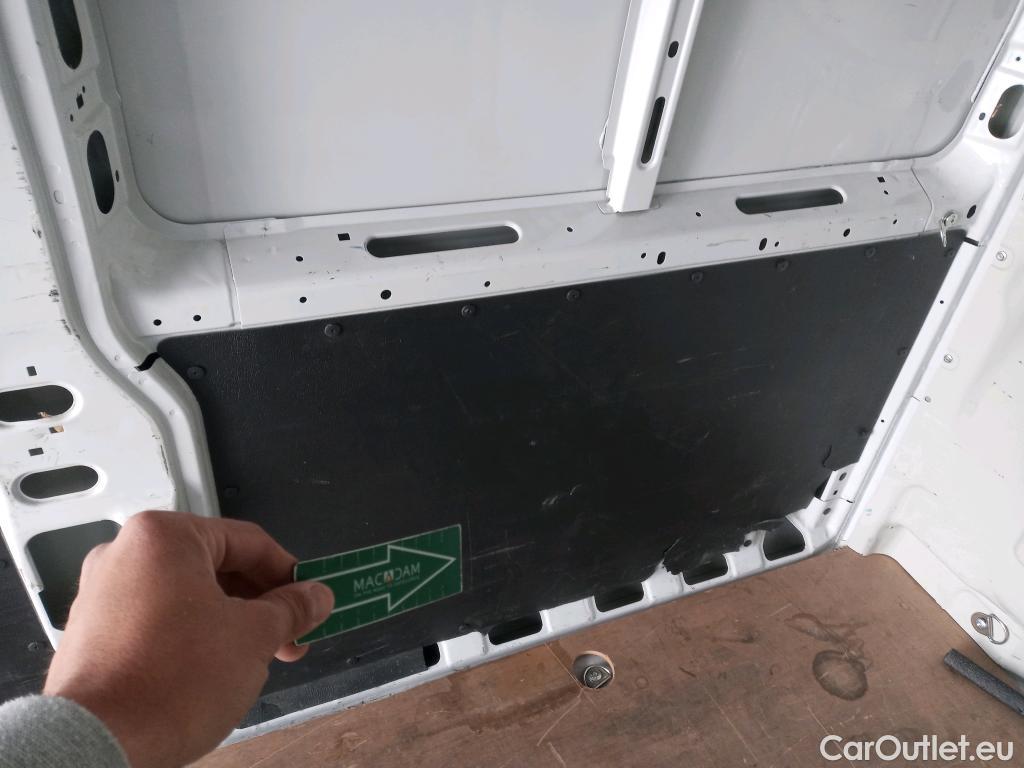  Peugeot  Boxer PEUGEOT  / 2014 / 4P / furgón Pack 335 L3 H2 BHDI 103kW (140CV) S&S #2