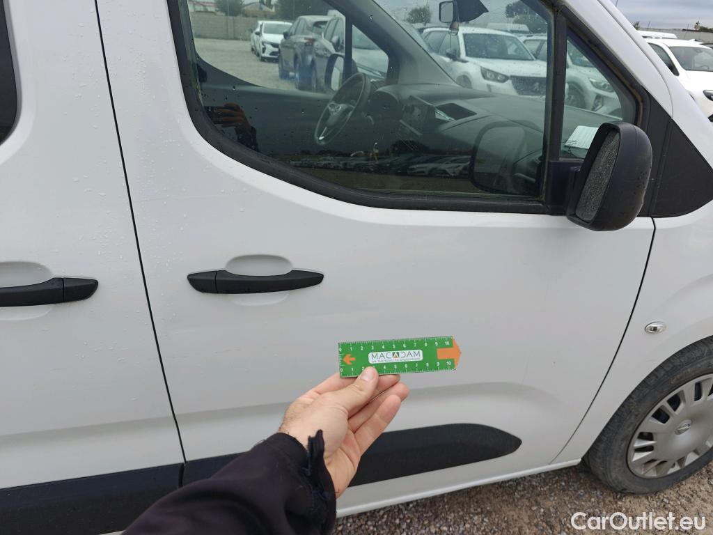  Opel  Combo OPEL  Life / 2018 / 5P / combi 1.5 TD 75kW (100CV) S/S Edition L (IND) #11