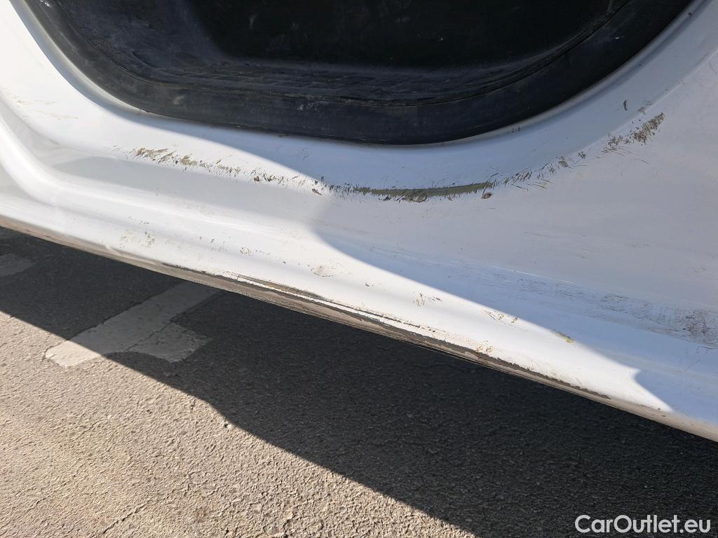  Citroen  Jumpy CITROEN  / 2016 / 4P / combi Combi Talla XL BlueHDi 120 S&S Confort #36