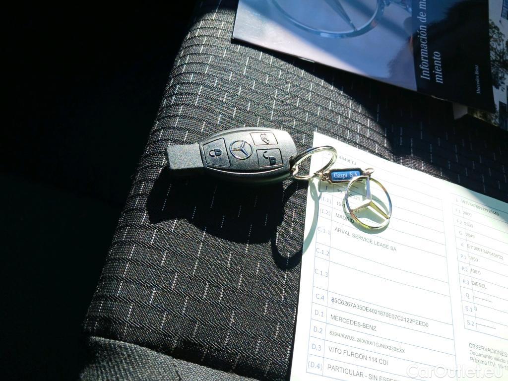  Mercedes  Vito MERCEDES-BENZ  / 2014 / 4P / furgón 114CDI AT 100kW furgón Pro compacta #5