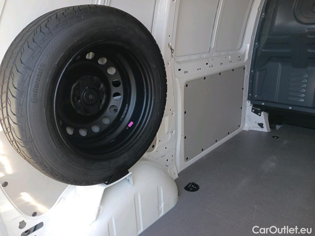  Mercedes  Vito MERCEDES-BENZ  / 2014 / 4P / furgón 114CDI AT 100kW furgón Pro compacta #31