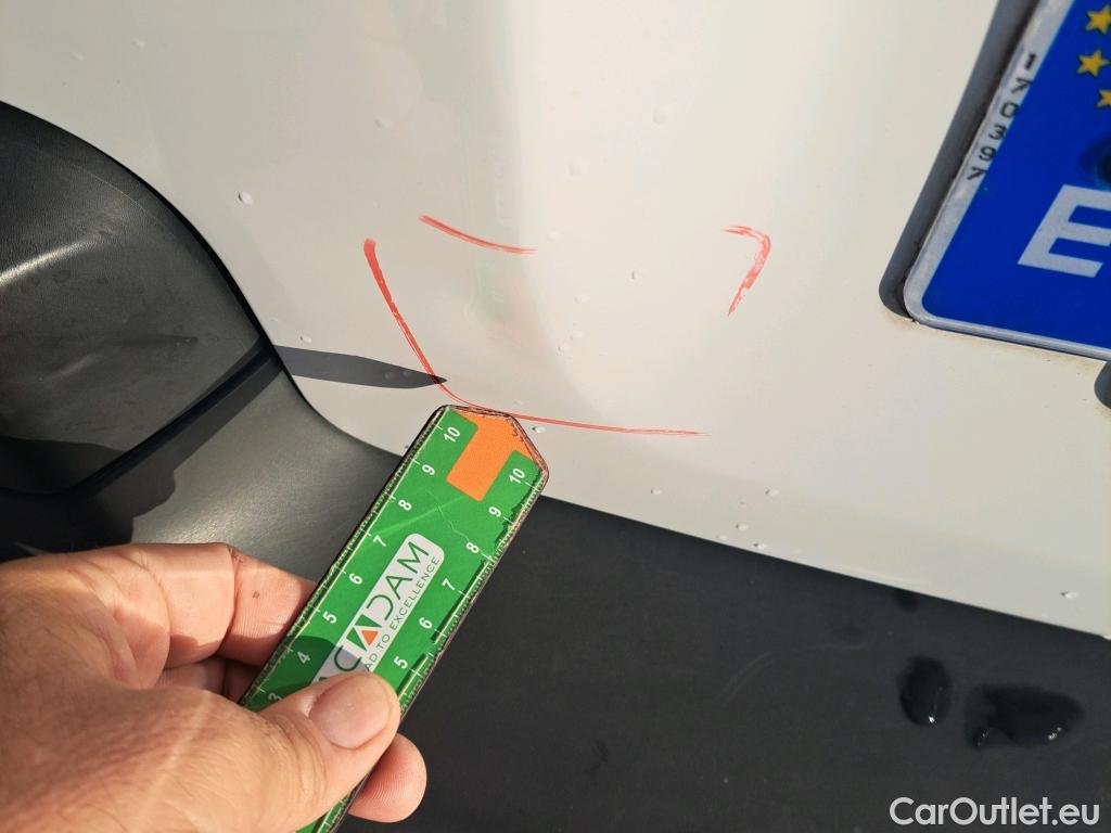  Peugeot  Partner PEUGEOT  / 2018 / 3P / furgón derivado de turismo Pro Standard 600kg BlueHDi 55kW #28