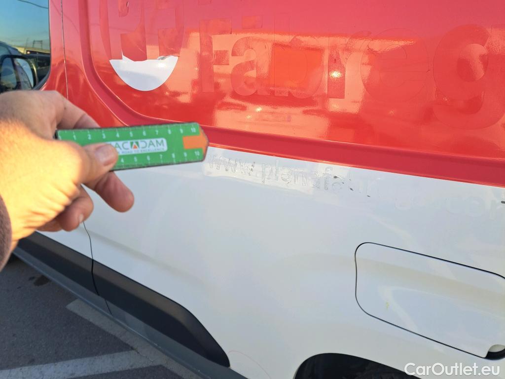  Peugeot  Partner PEUGEOT  / 2018 / 3P / furgón derivado de turismo Pro Standard 600kg BlueHDi 55kW #1