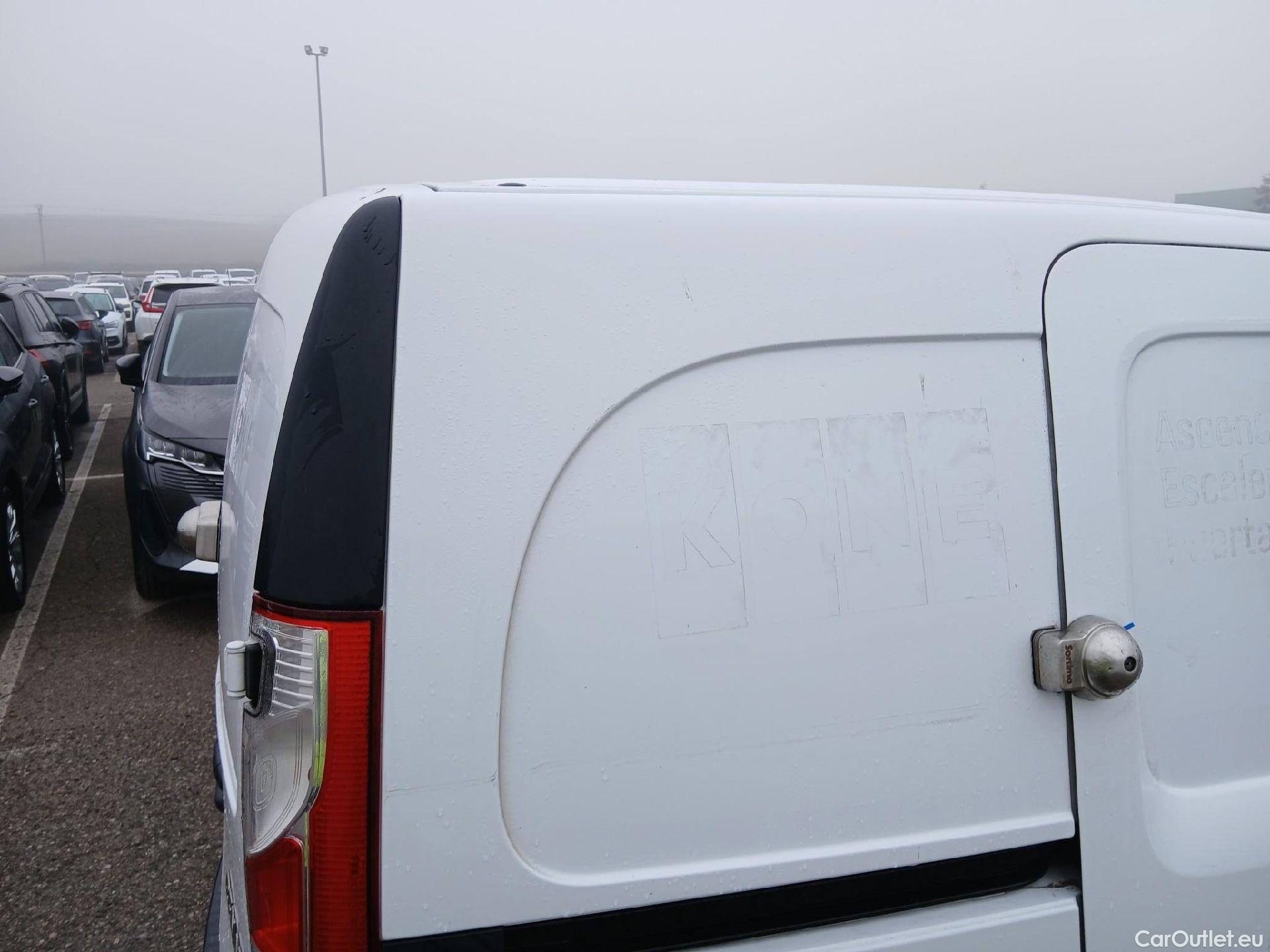  Renault  Kangoo RENAULT  Furgón/2013/3P/furgón derivado de turismo Profesional Blue dCi 70kW (95CV) #19