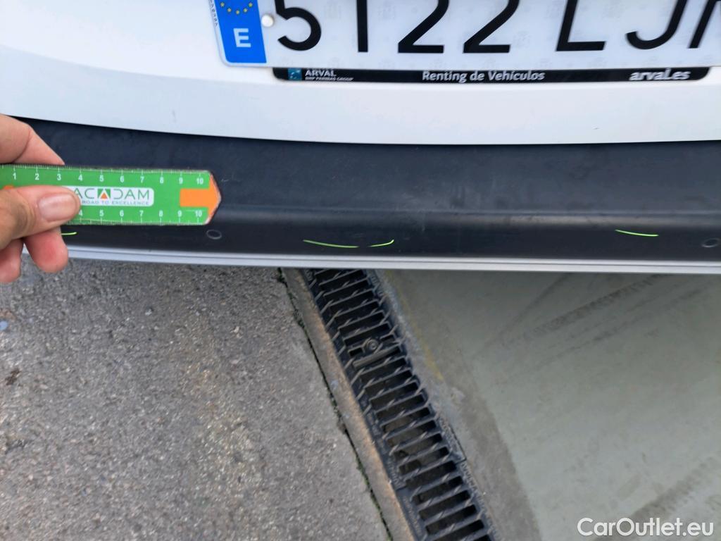  Peugeot  RIFTER PEUGEOT  / 2018 / 5P / monovolumen compacto Allure Standard BlueHDi 73kW #15