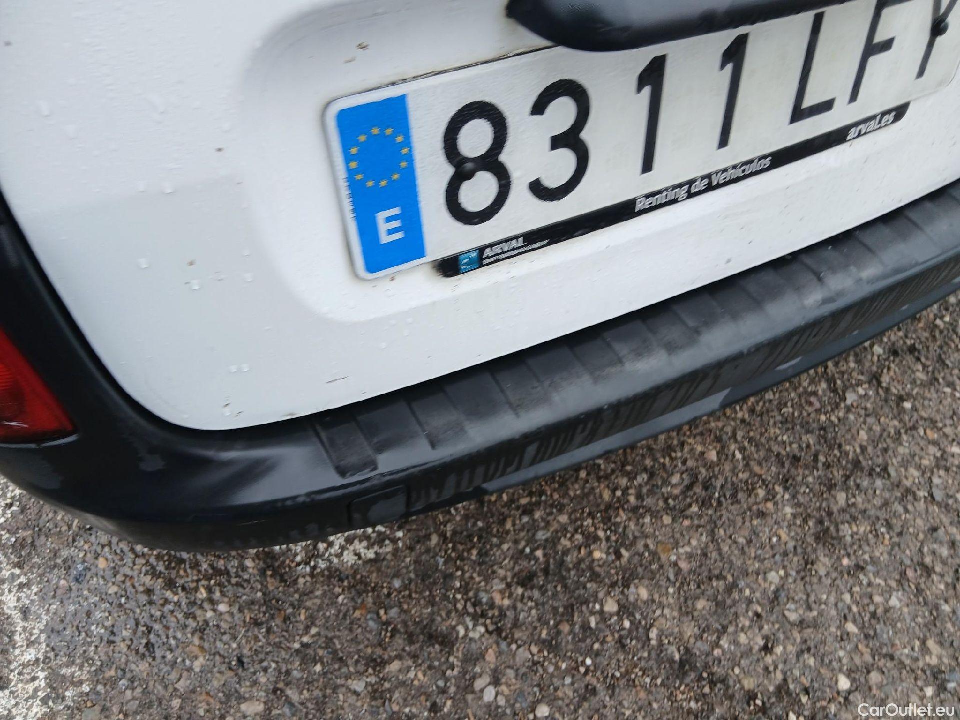  Renault  Kangoo RENAULT  Furgón/2013/3P/furgón derivado de turismo Profesional Blue dCi 70kW (95CV) #13