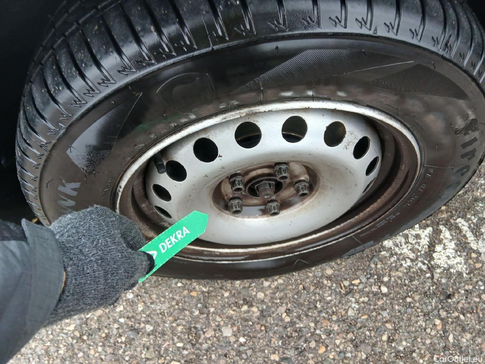  Renault  Kangoo RENAULT  Furgón/2013/3P/furgón derivado de turismo Profesional Blue dCi 70kW (95CV) #3