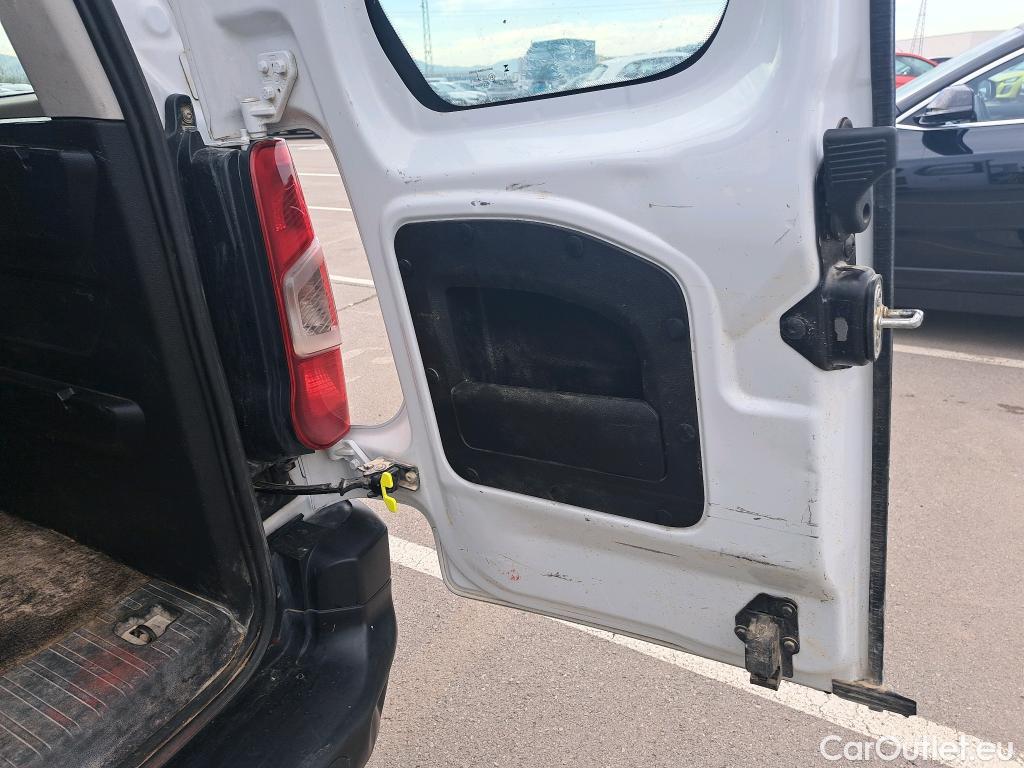  Peugeot  RIFTER PEUGEOT  / 2018 / 5P / combi Active Pack Busin. Standard BlueHDi 73kW #62