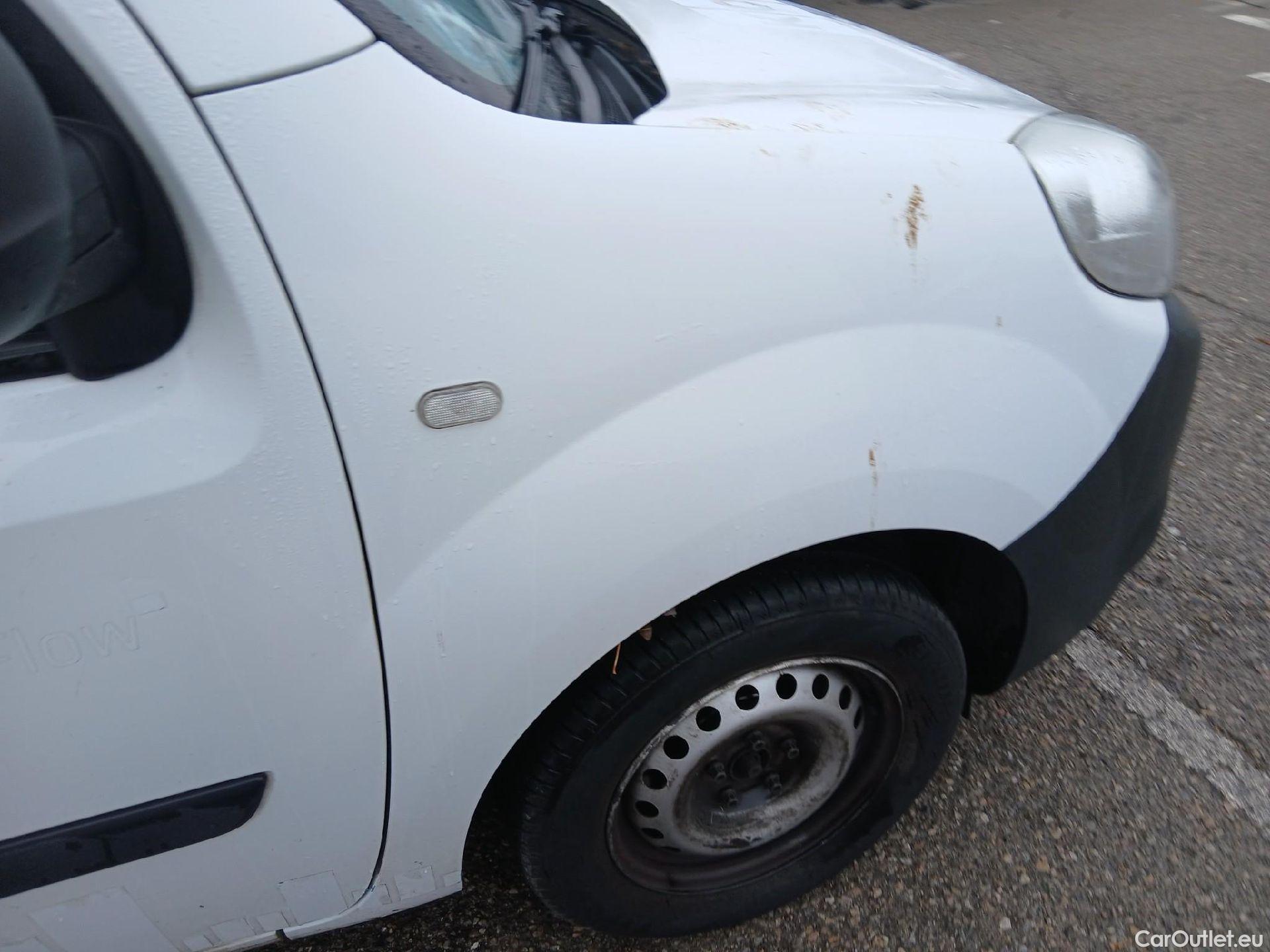  Renault  Kangoo RENAULT  Furgón/2013/3P/furgón derivado de turismo Profesional Blue dCi 70kW (95CV) #26