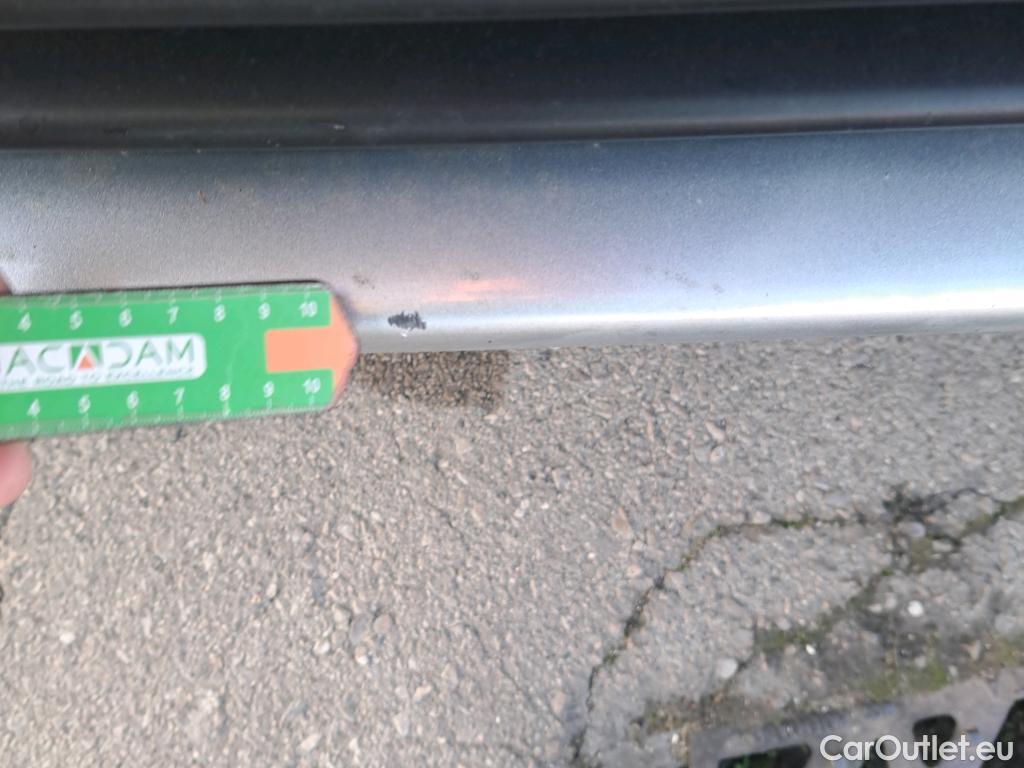  Toyota  Proace TOYOTA  Verso / 2020 / 5P / monovolumen 1.5D 120CV VX SHUTTLE 2PL 2PT L1 #21