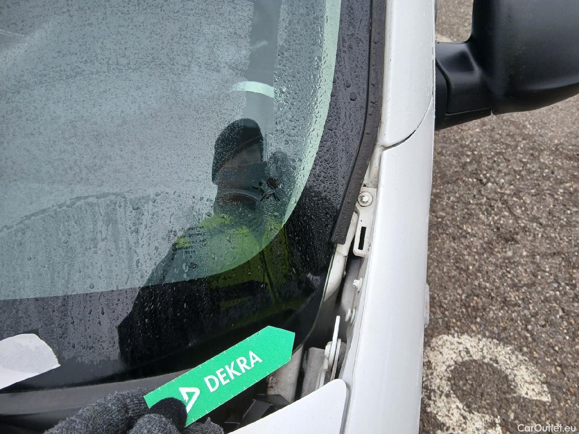  Renault  Kangoo RENAULT  Furgón/2013/3P/furgón derivado de turismo Profesional Blue dCi 70kW (95CV) #34