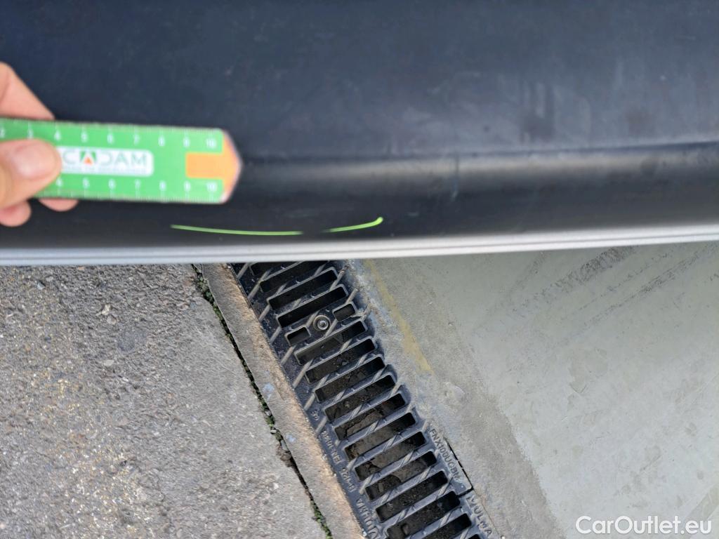  Peugeot  RIFTER PEUGEOT  / 2018 / 5P / monovolumen compacto Allure Standard BlueHDi 73kW #16