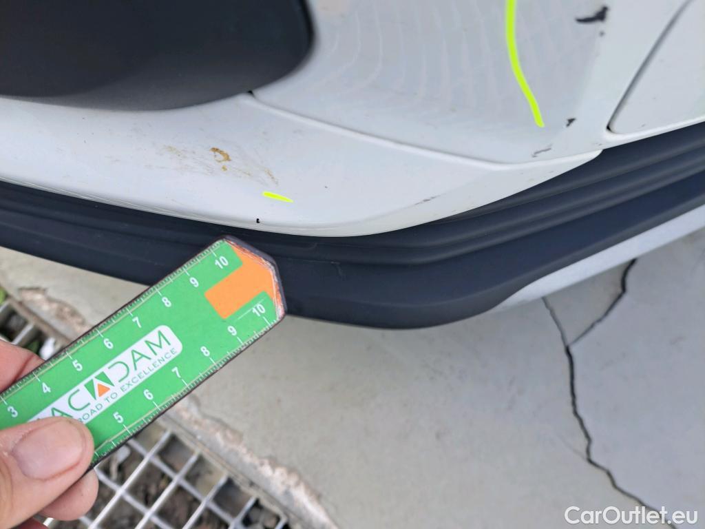  Peugeot  RIFTER PEUGEOT  / 2018 / 5P / monovolumen compacto Allure Standard BlueHDi 73kW #36