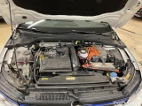  Volkswagen  Golf  GTE 245hk #15
