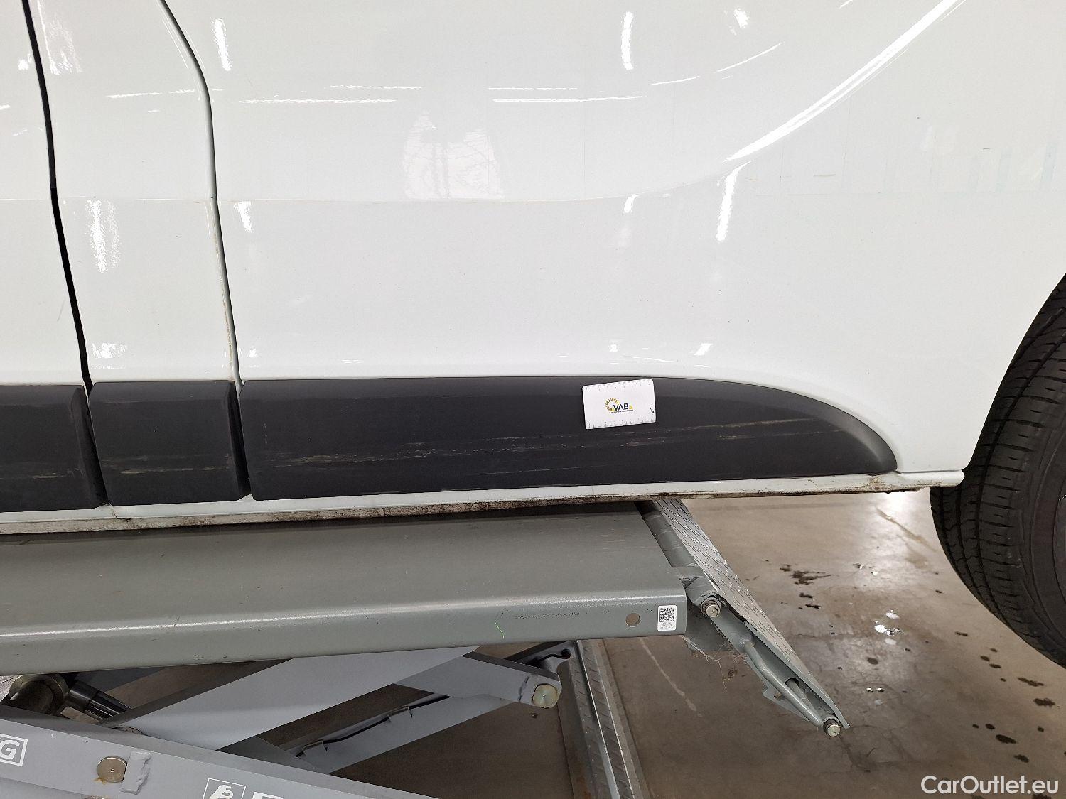  Renault  Trafic Renault, _ '14, Renault  L2H1 dCi 95 Grand Confort 2.9T 4d #22