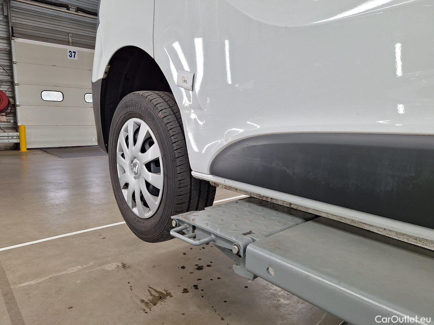  Renault  Trafic Renault, _ '14, Renault  L2H1 dCi 95 Grand Confort 2.9T 4d #52