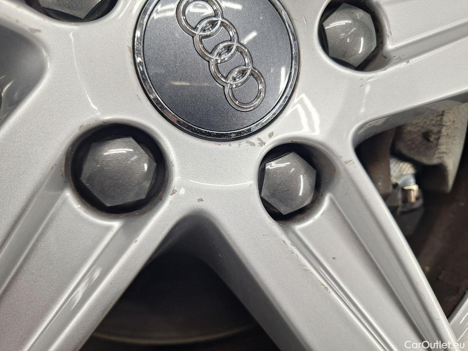  Audi  A3 Audi,  Sportback FL'16, Audi  Sportback 1.0 30 TFSi 85kW S tronic 5d #3