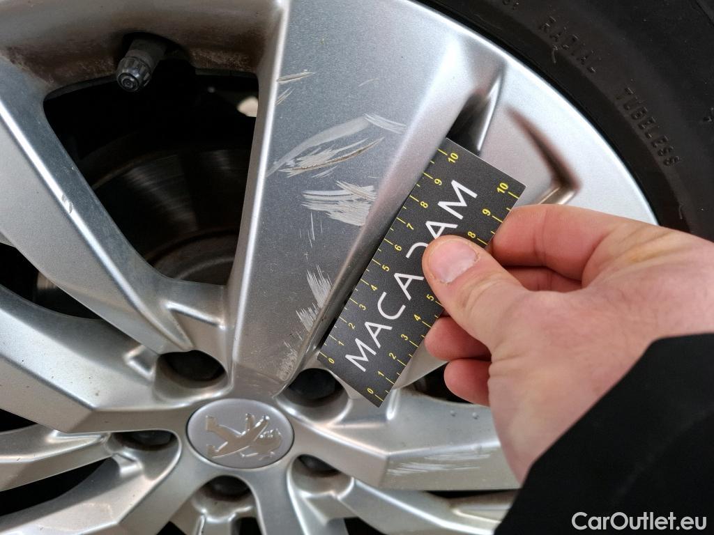  Peugeot  3008  Active Business 1.2 PureTech 130CV BVA8 E6d #18