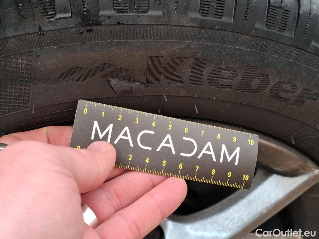  Seat  Leon SEAT  Sportstourer / 2020 / 5P / Break 1.0 eTSI 110 DSG S&S Style Business #13