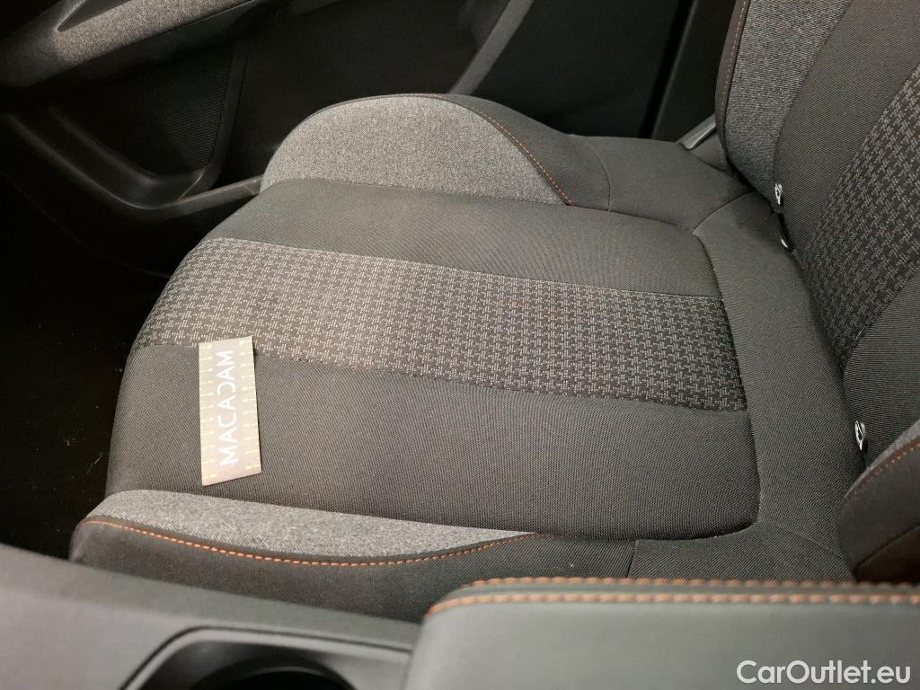  Peugeot  3008  Active Business 1.2 PureTech 130CV BVA8 E6d #29