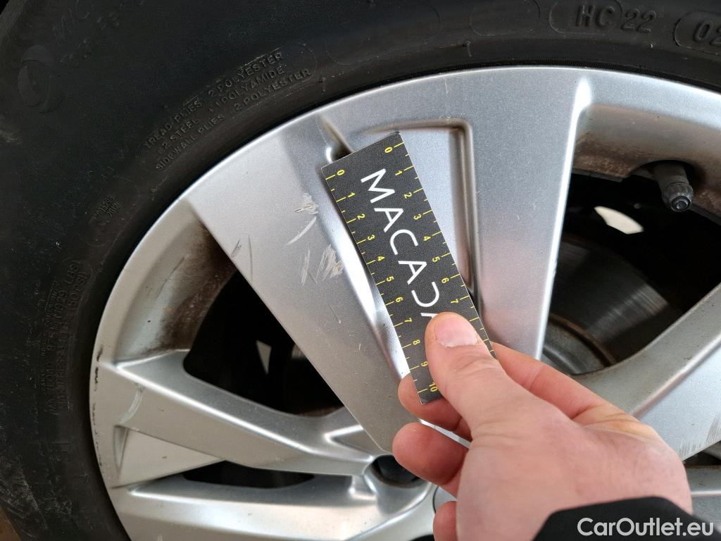  Peugeot  3008  Active Business 1.2 PureTech 130CV BVA8 E6d #19