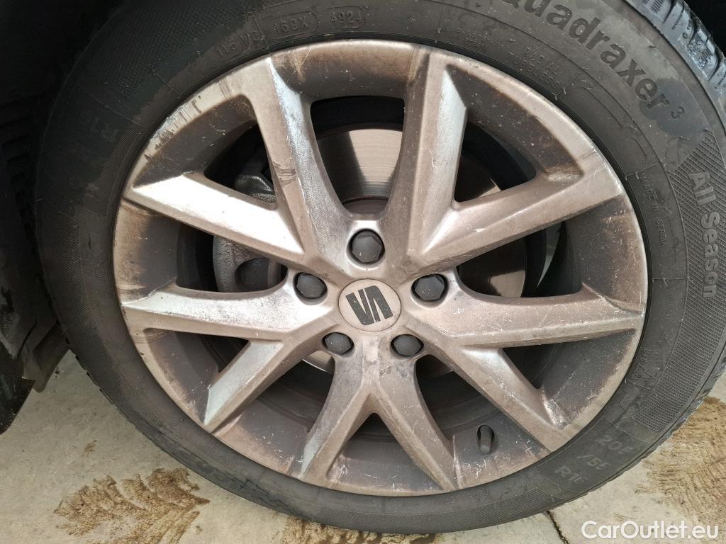  Seat  Leon SEAT  Sportstourer / 2020 / 5P / Break 1.0 eTSI 110 DSG S&S Style Business #20